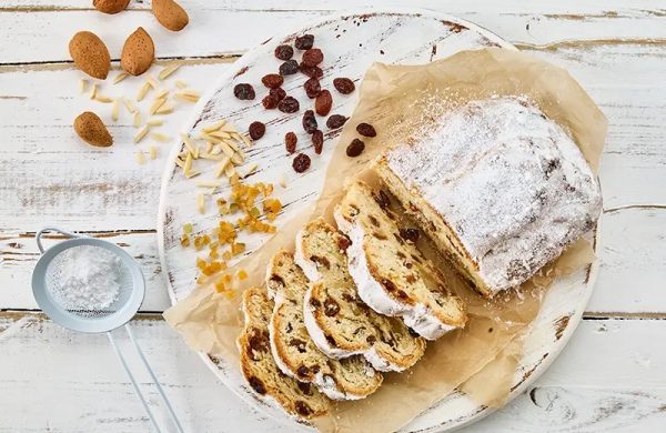 Tollkötter Butterstollen mit Marzipan